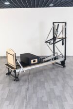 Pilates reformer plus sto - Image 21